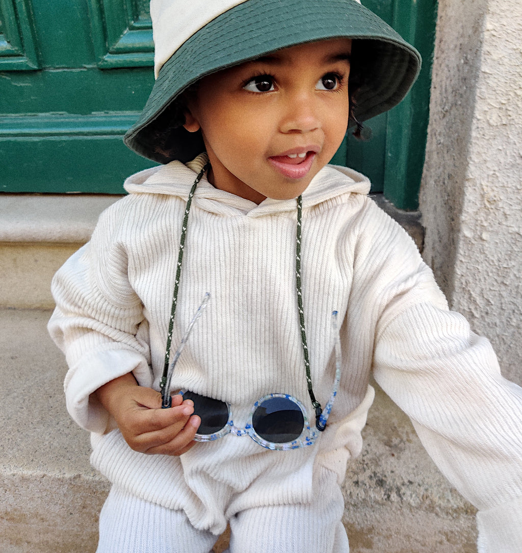 Notre cordon à lunettes enfants et adultes - Kaki et Ecru