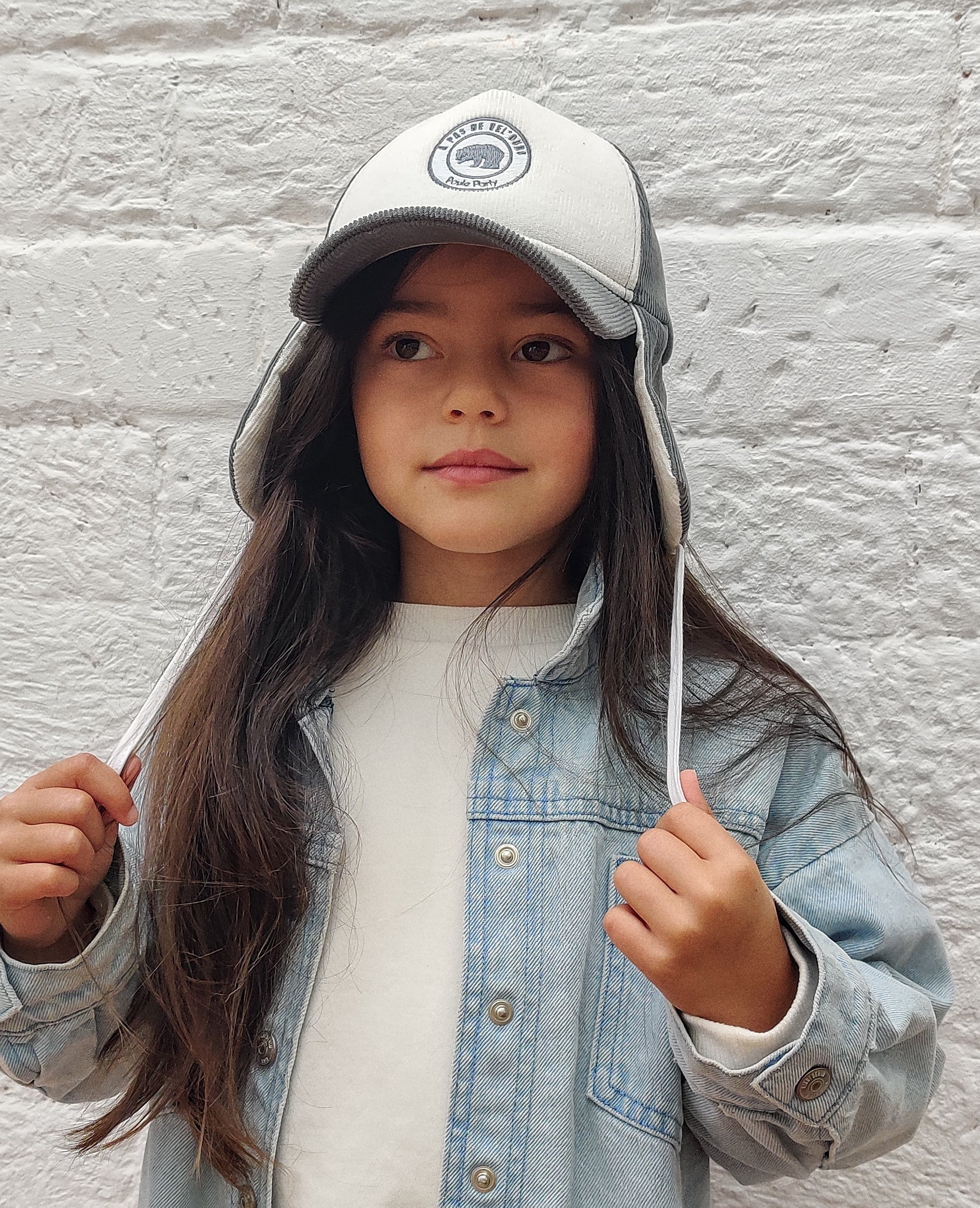 Casquette velours Pearl Grey avec cache-oreilles