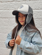 Casquette velours Pearl Grey avec cache-oreilles
